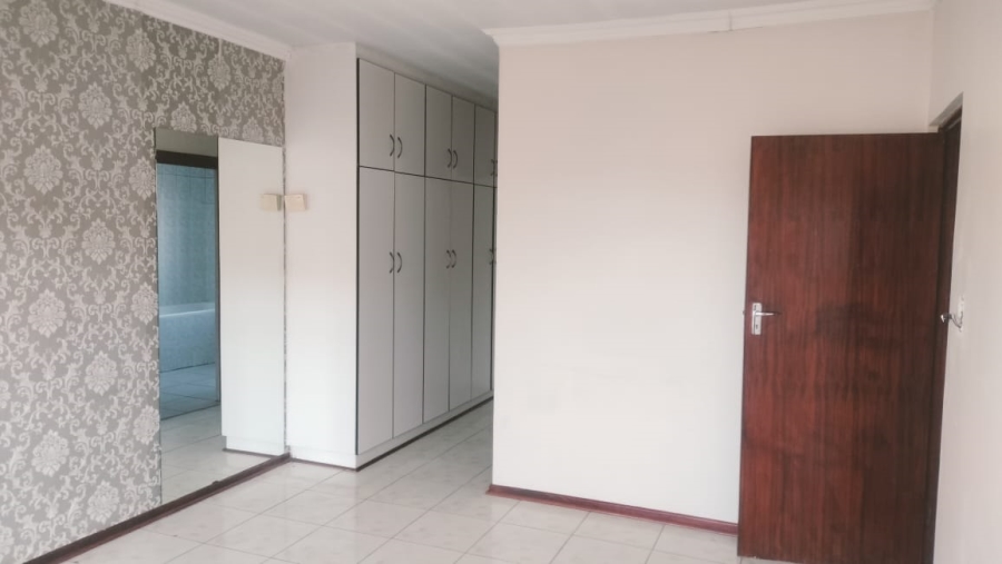3 Bedroom Property for Sale in Mandela View Free State
